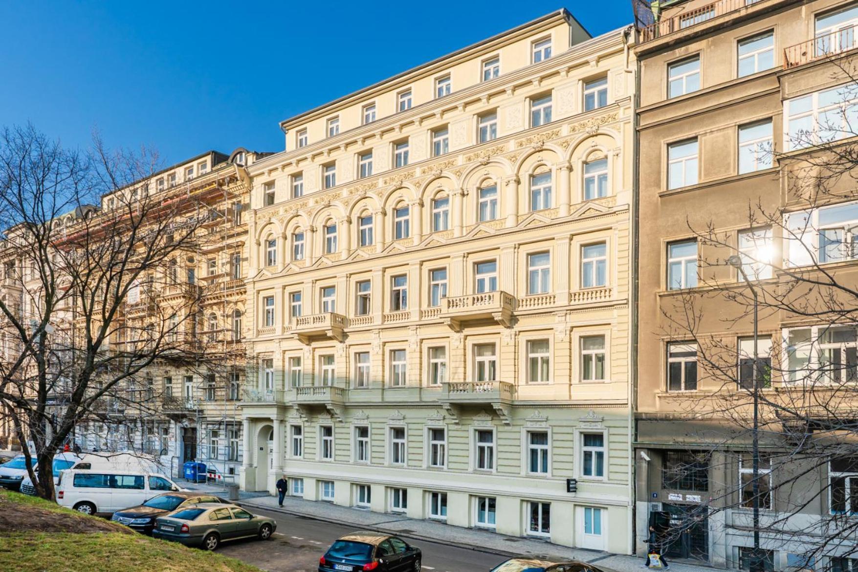 Sunny One Bedroom By Rentero Apartment Prague